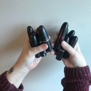 Huge lot of 10 MAC Cosmetics lipsticks!